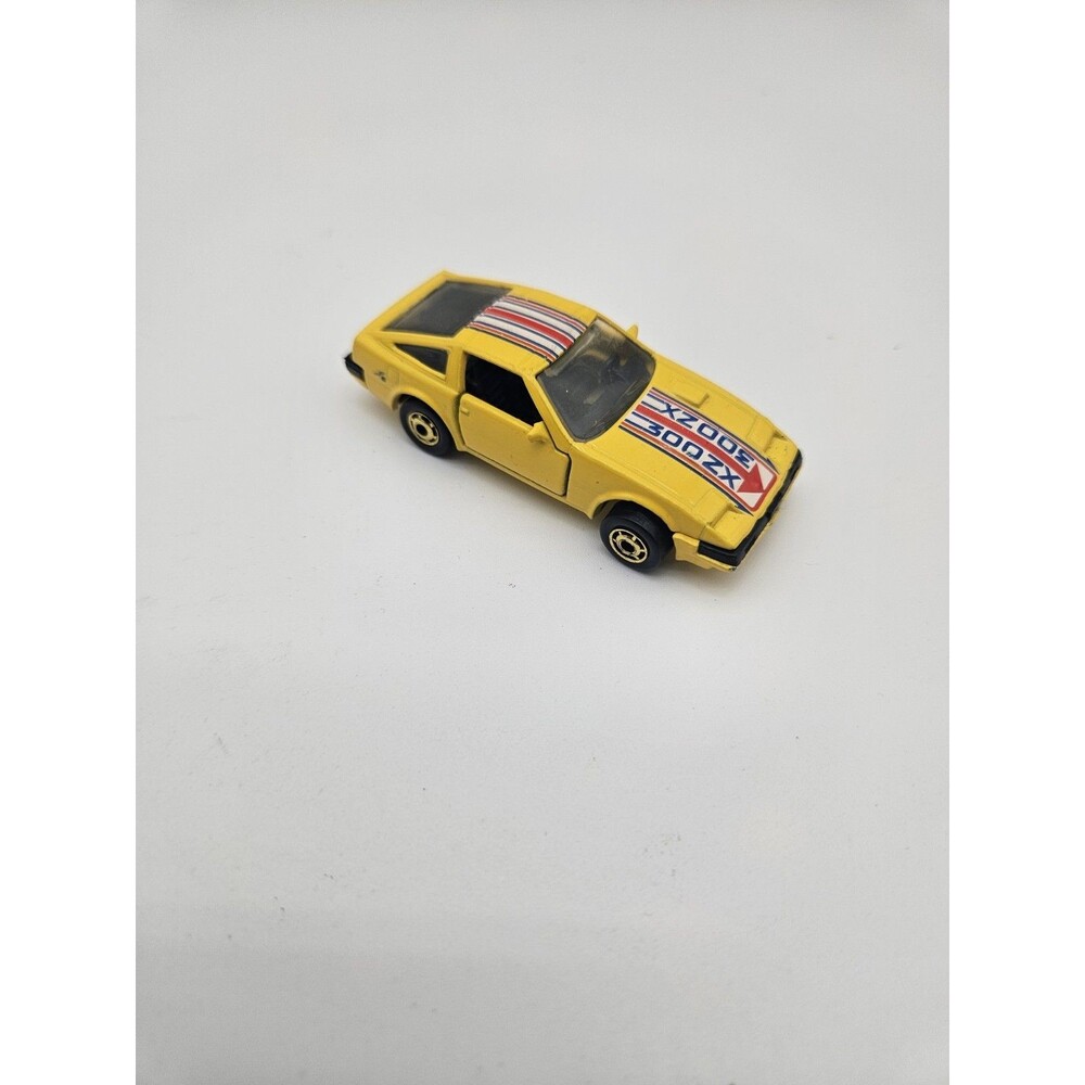 Hot Wheels Vintage 1984 Nissan 300ZX 1/64 Scale Diecast Excellent Cond